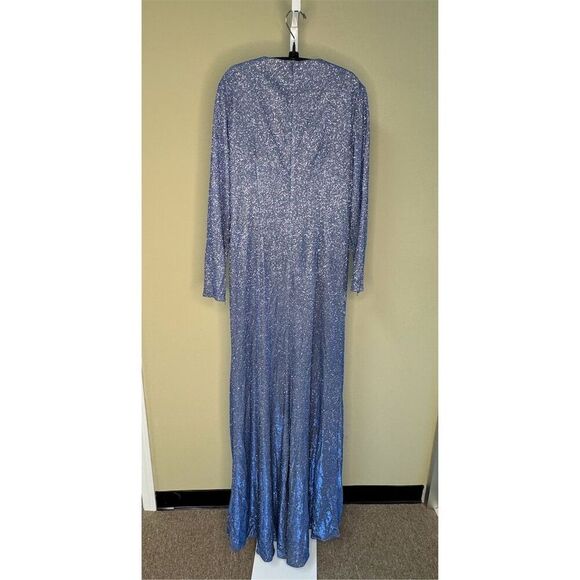 Mac Duggal NWT Metallic Twist Front Plunging Maxi Gown in Blue Shimmer Size 2 - Picture 5 of 7